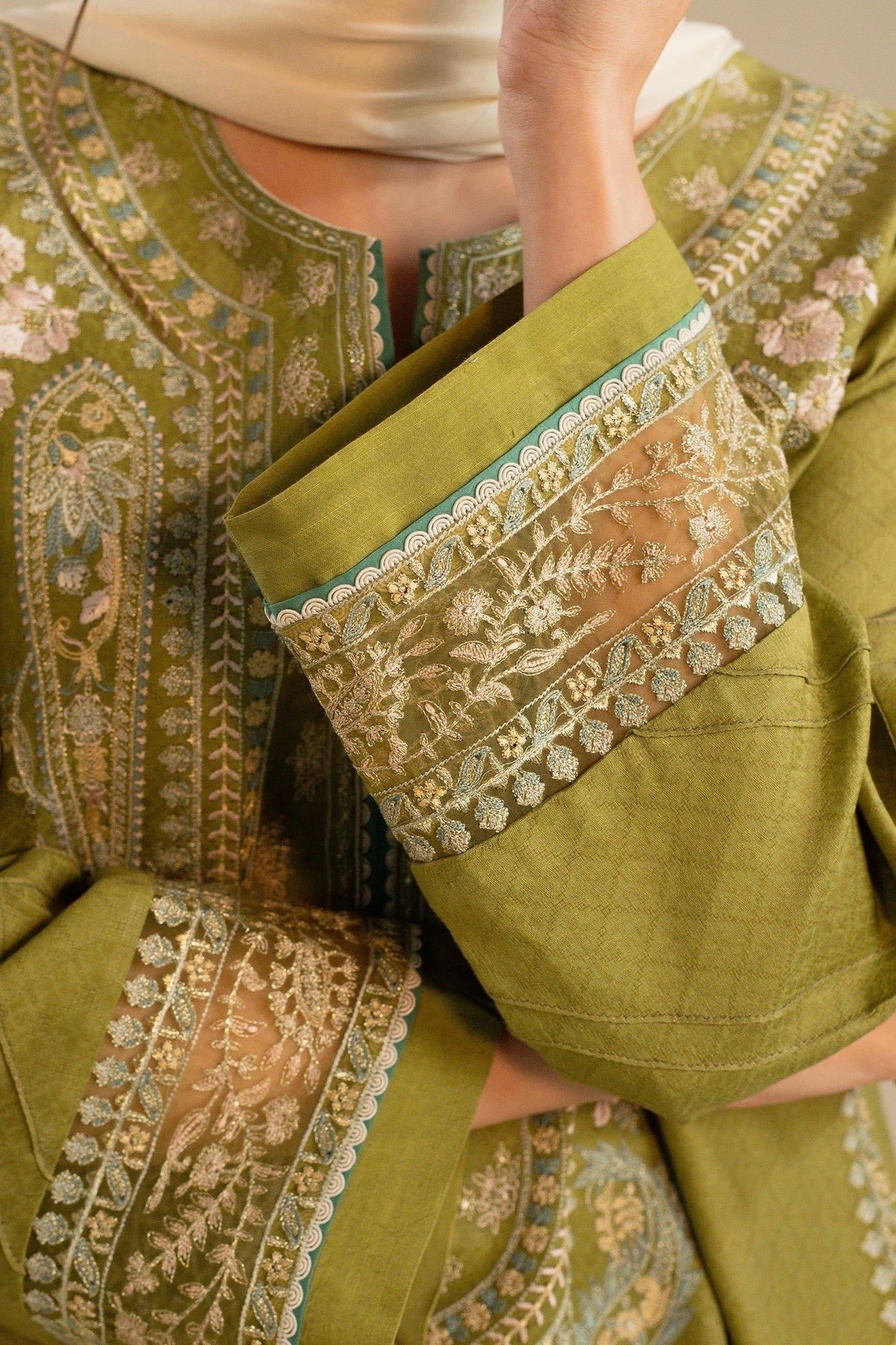 ZARA SHAHJAHAN LUXURY PRET-ZC-2013