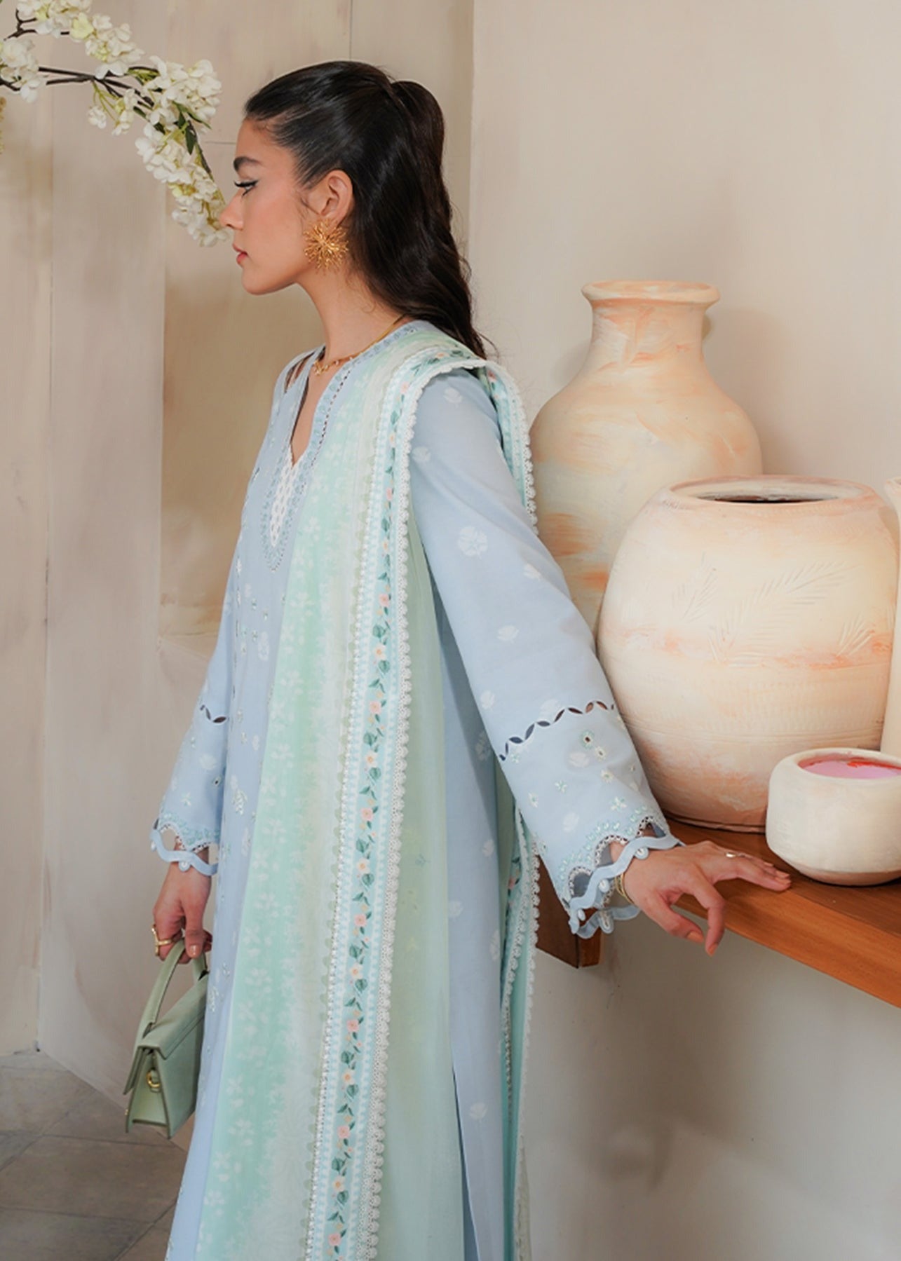 Suffuse by Sana Yasir Luxury Pret-LUNA