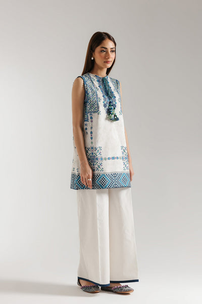 EMBROIDERED SUIT