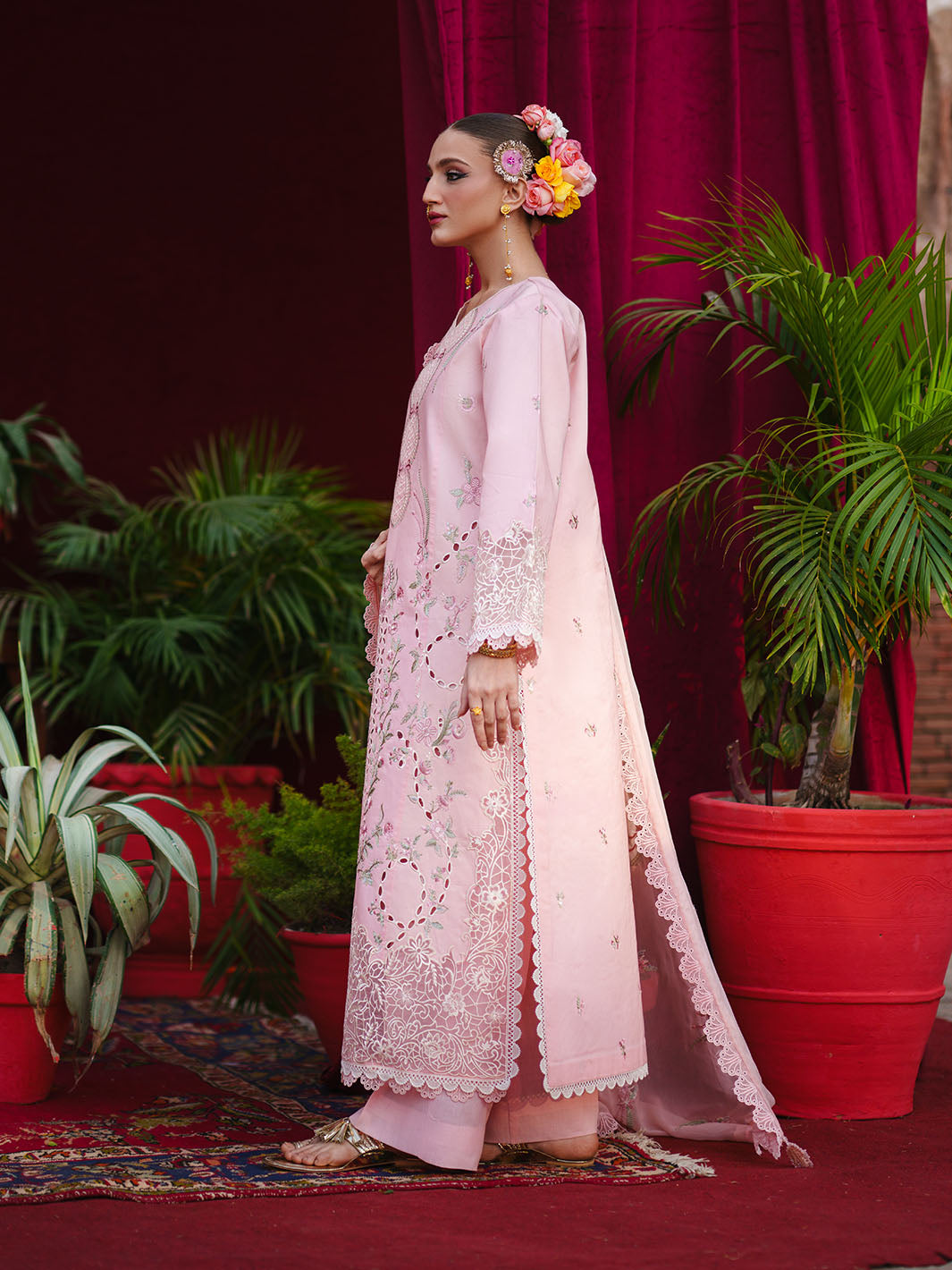 Gul Luxury Lawn