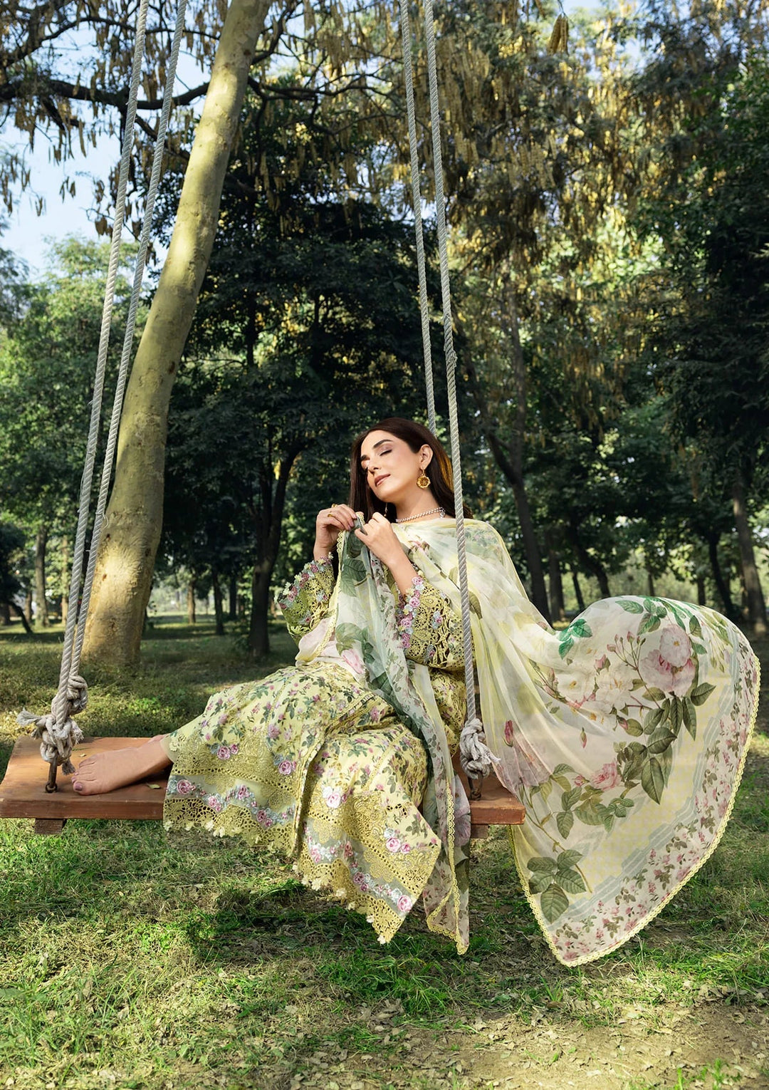 CHIKANKARI PRINTS WITH CHIFFON DUPATTA
