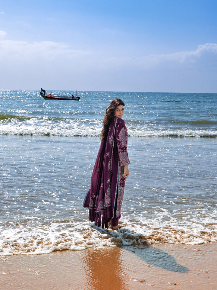 Sirene Luxury Lawn &