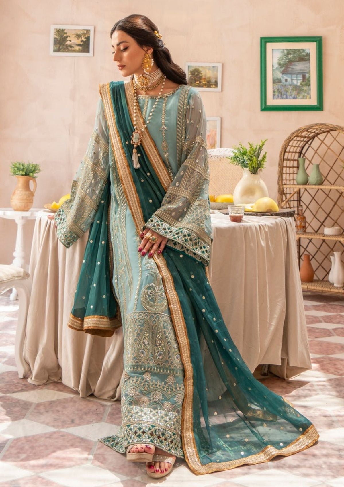 Mashq-Zainab Formal Collection