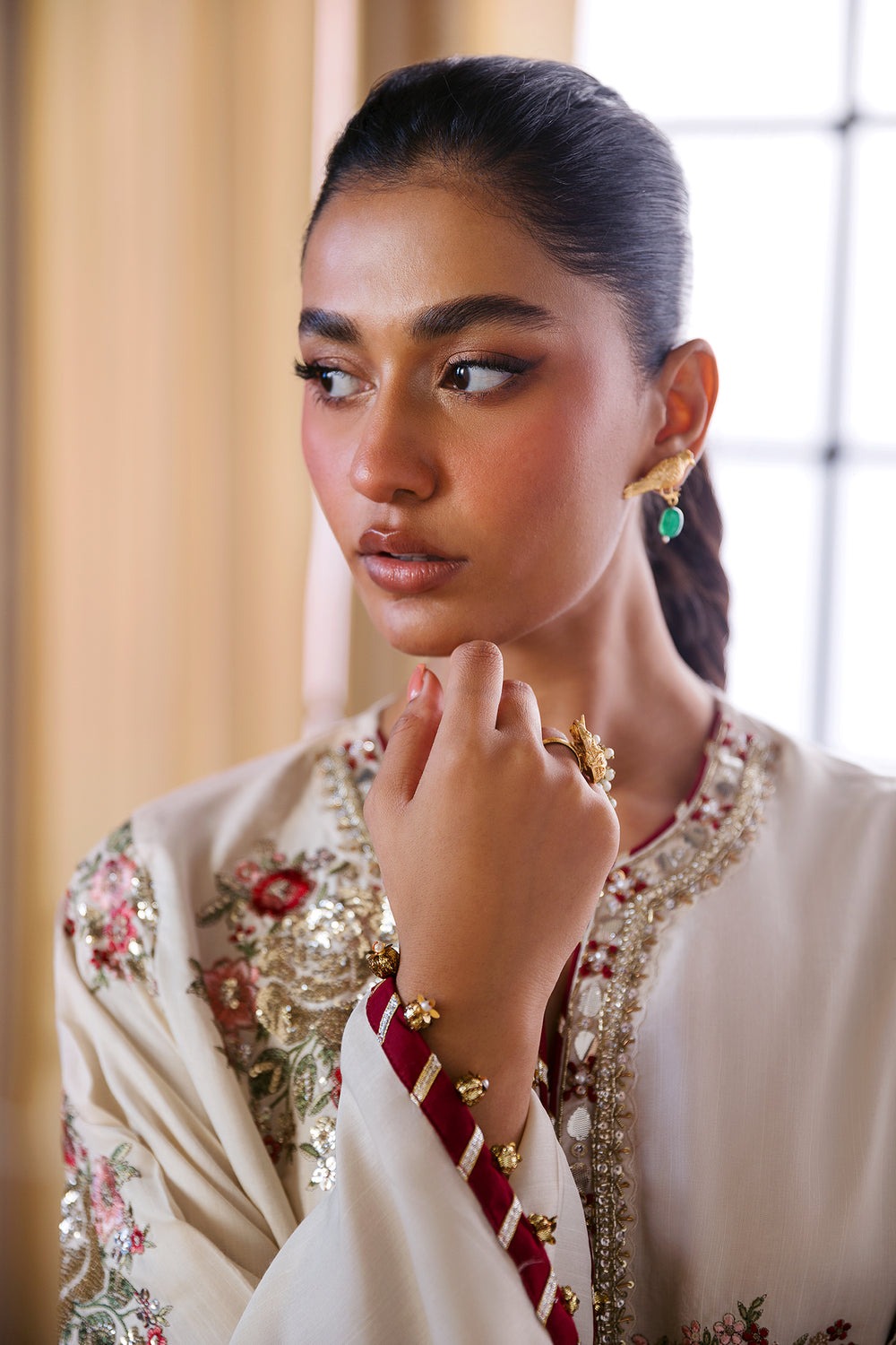 EMBROIDERED SUIT