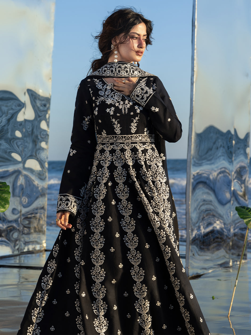 Sirene Luxury Lawn &