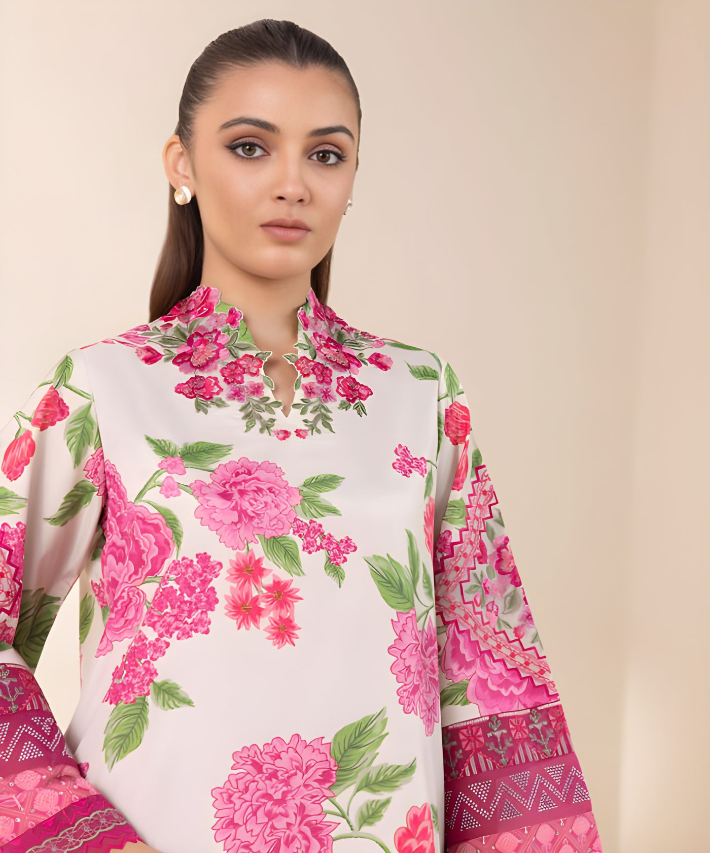 2 PIECE-EMBROIDERED SILK SUIT