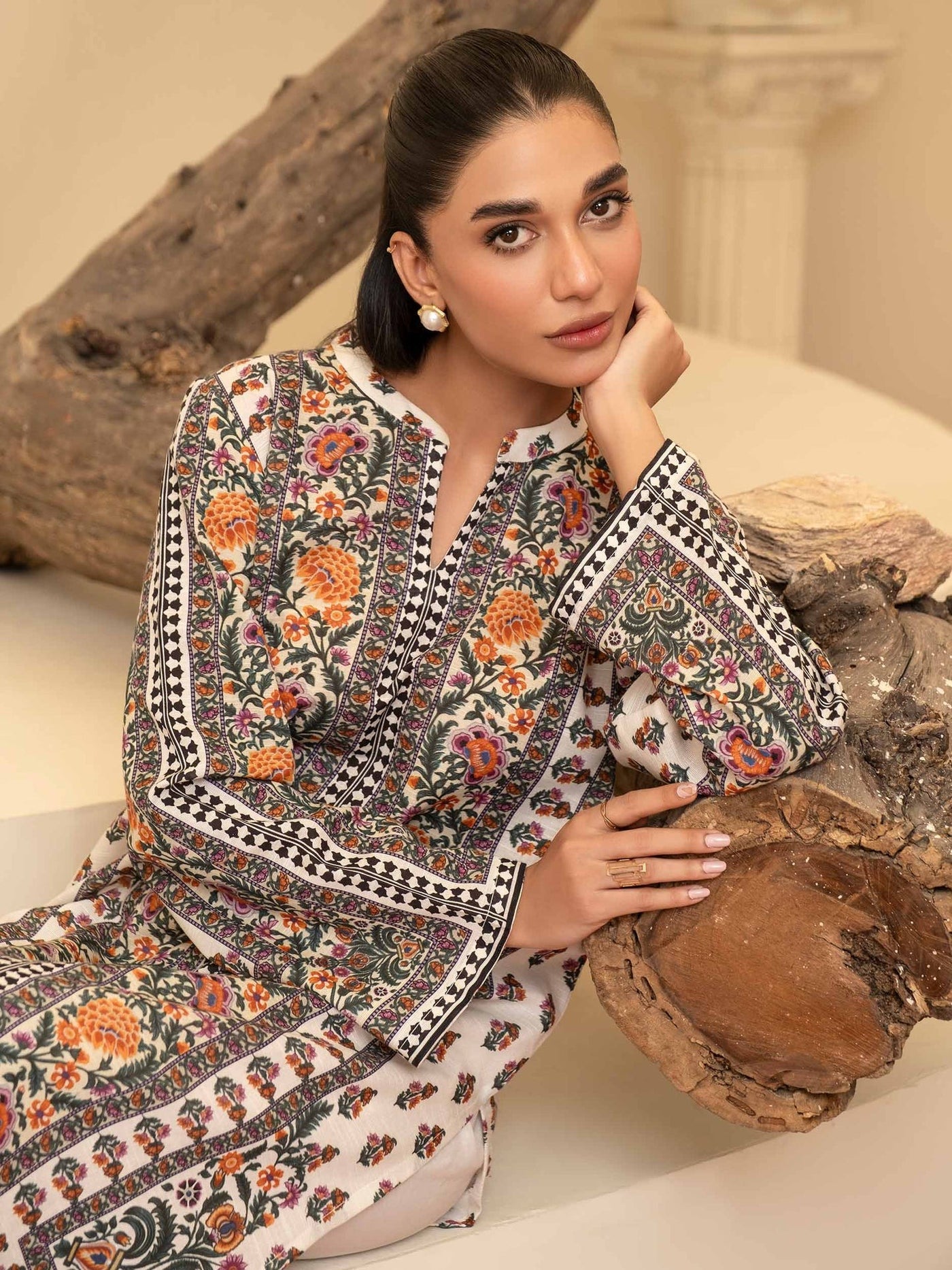 LIMELIGHT UNSTITCHED Printed Khaddar Shirt-U3392