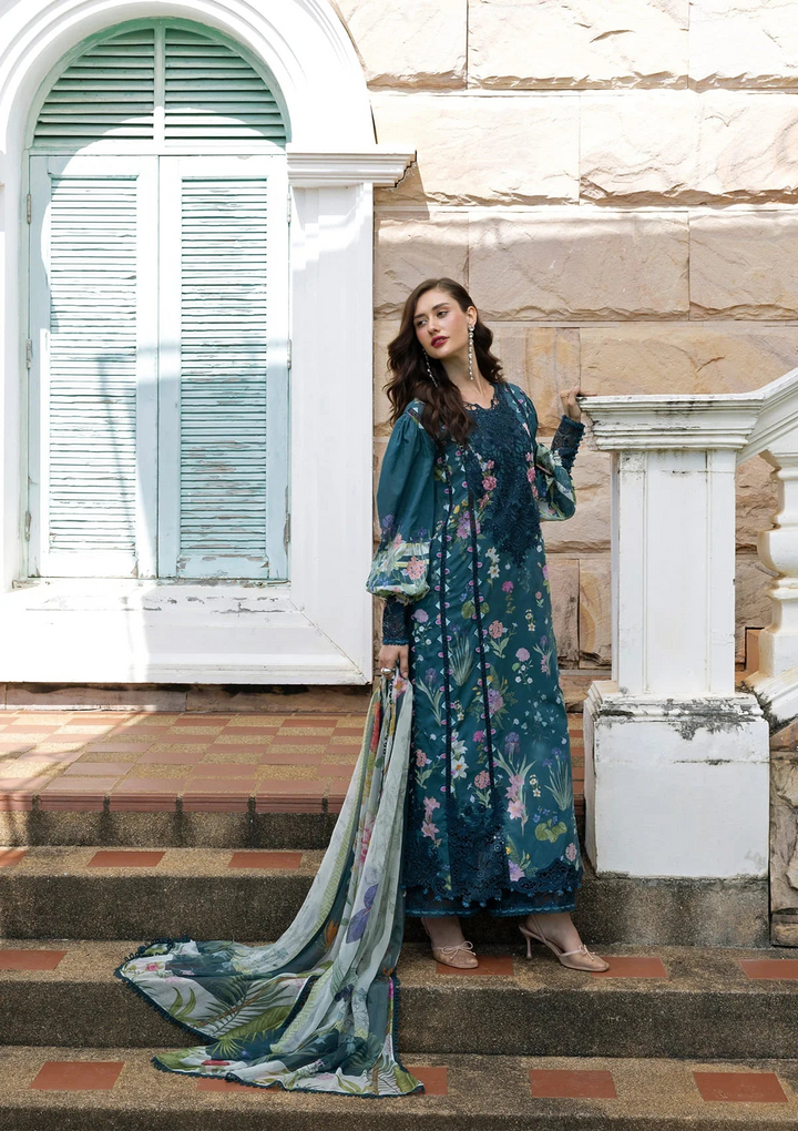 SIGNATURE - EMBROIDERED PRINTS COLLECTION
