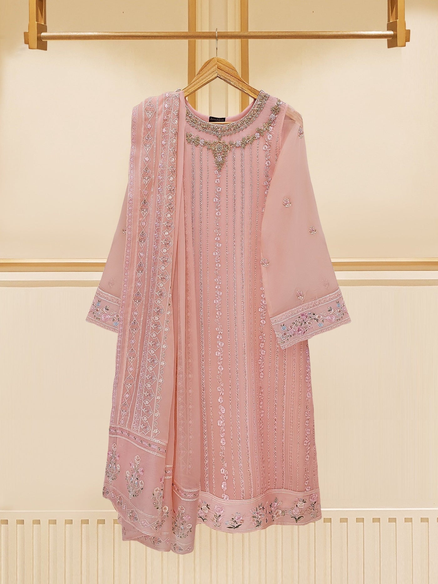 Agha Noor Embroidered Lawn Suit 3 piece