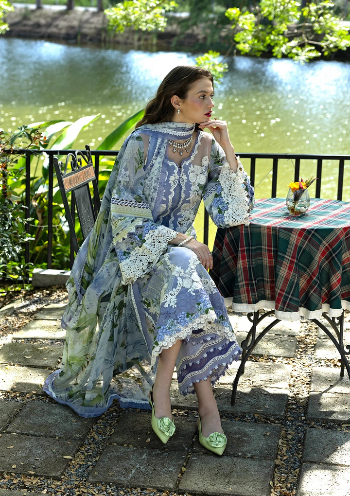 SIGNATURE - EMBROIDERED PRINTS COLLECTION