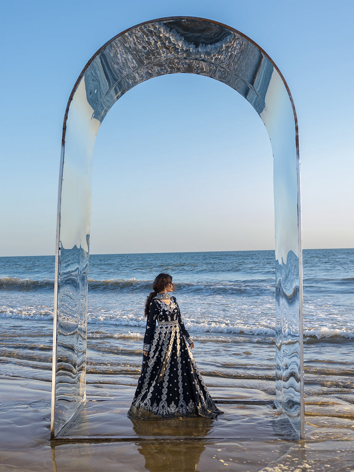 Sirene Luxury Lawn &