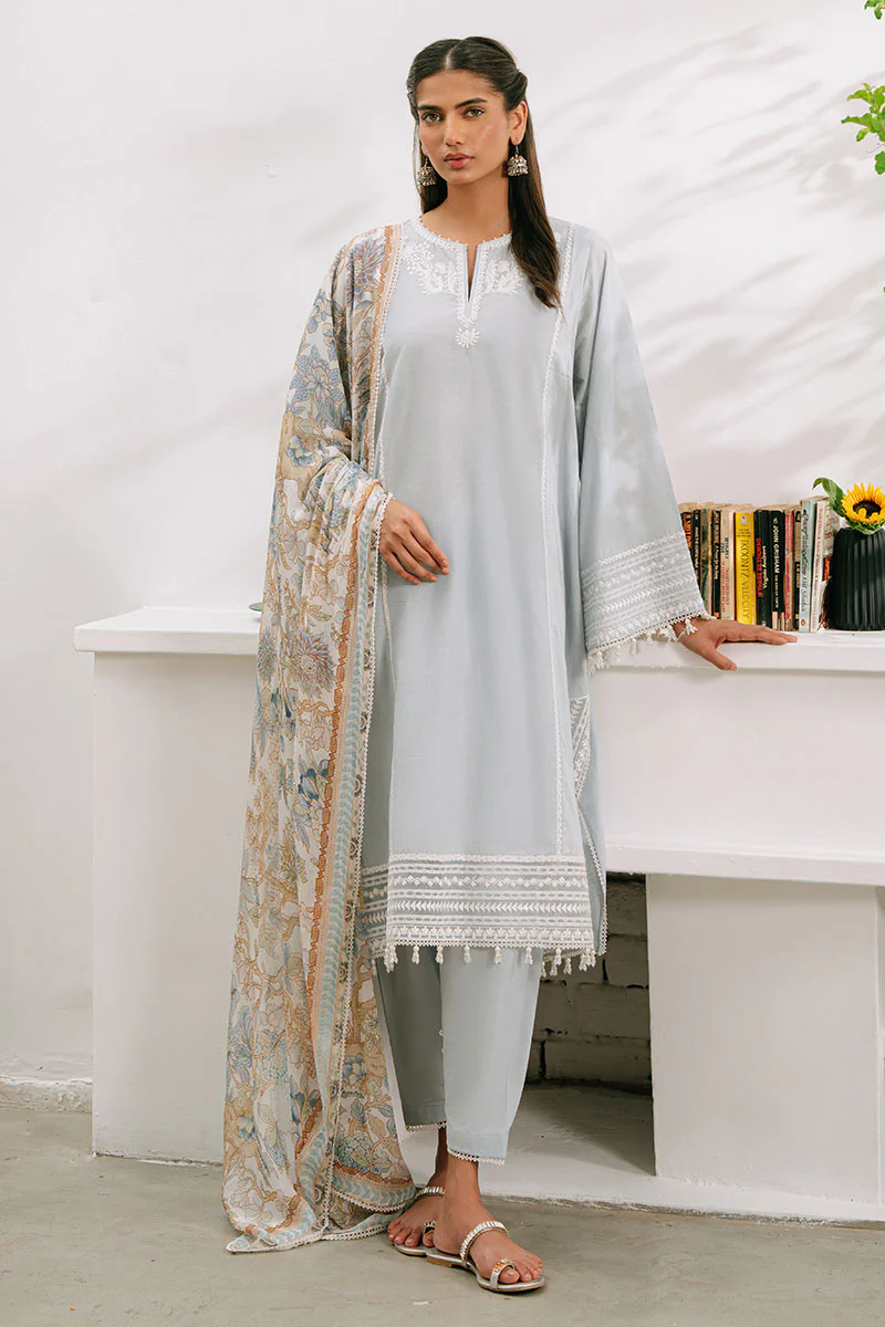 3PC EMBROIDERED CAMBRIC SUIT