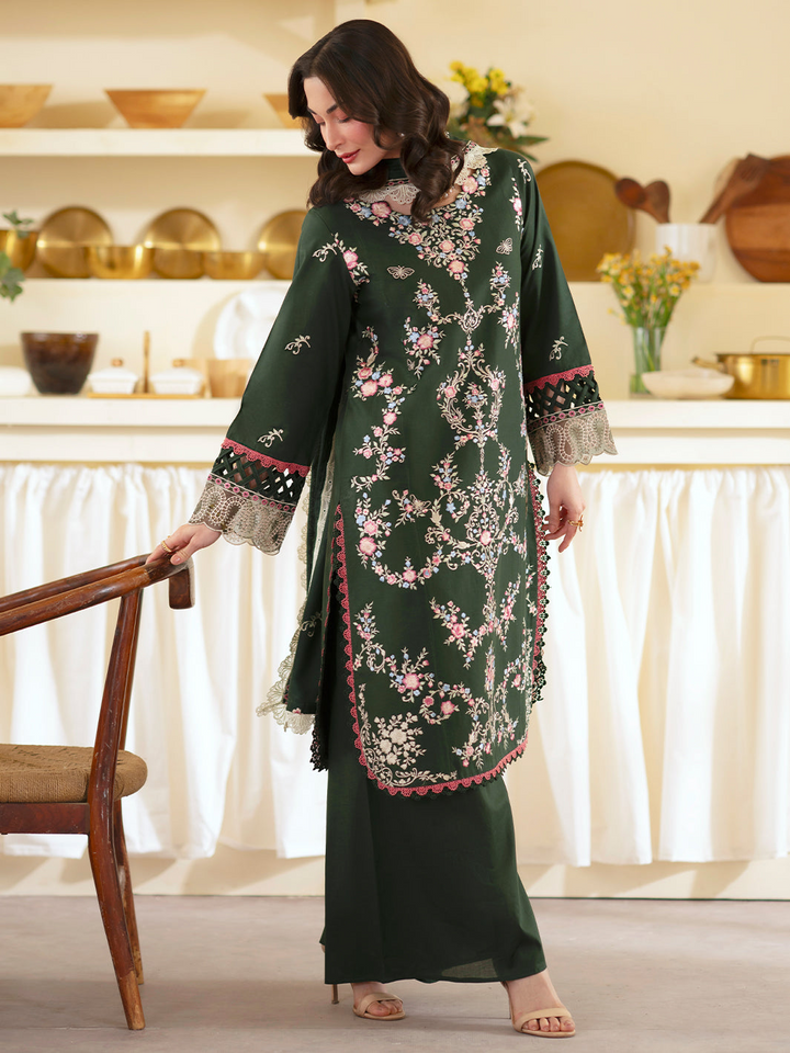 Ember 3 PC Lawn &