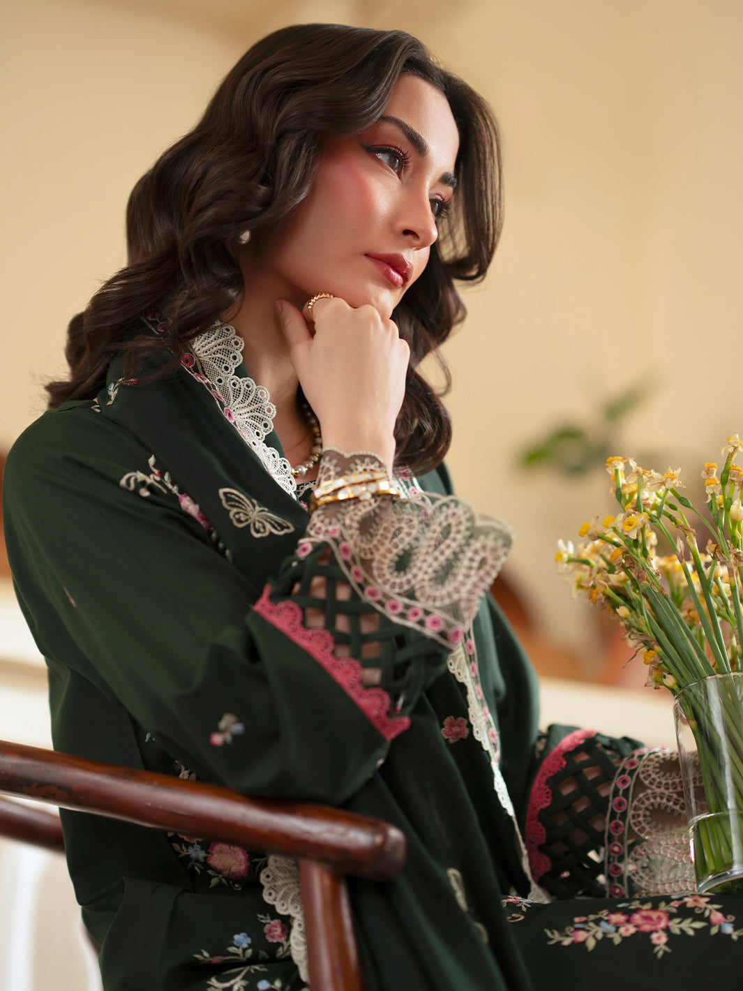 Ember 3 PC Lawn &