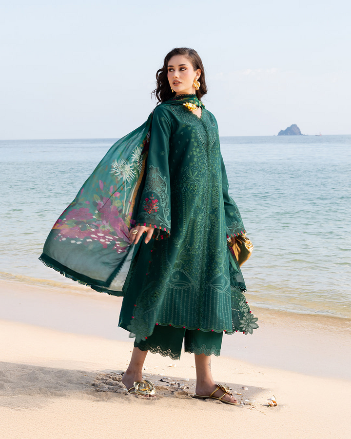 3Pc Lawn Embroidered Suit
