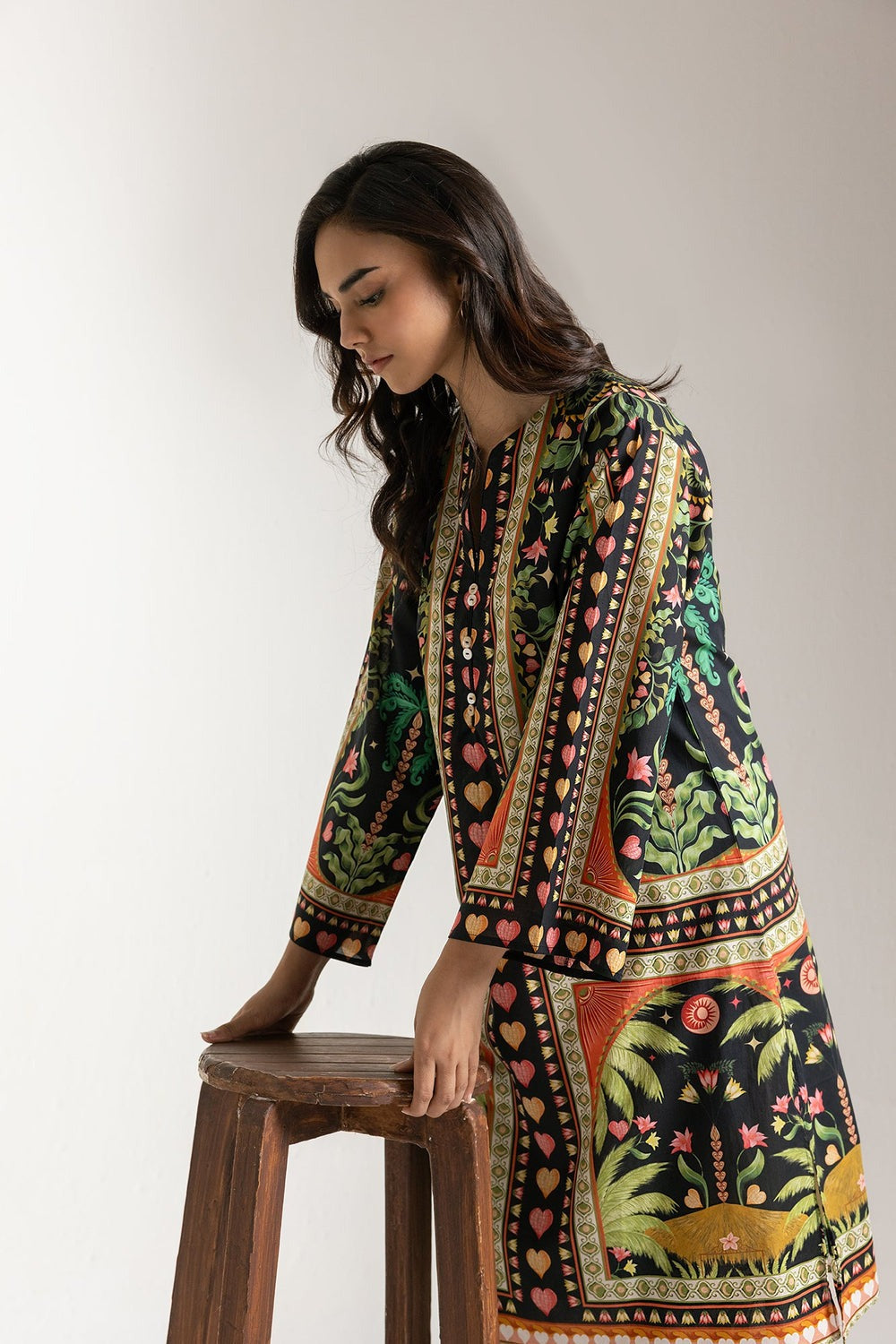 PRINTED SUIT