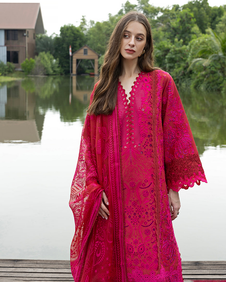 MON TRESOR LUXE LAWN