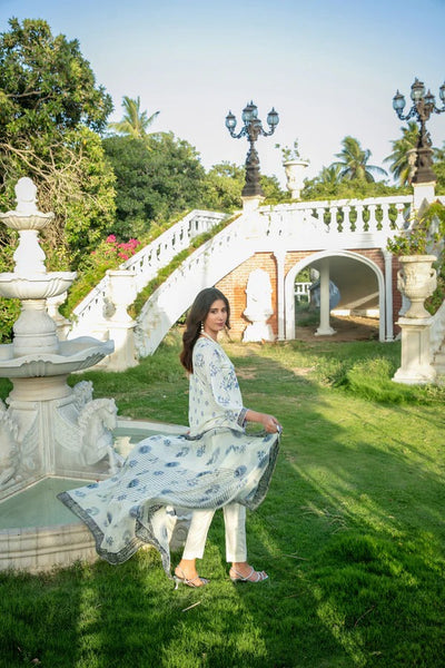 Nazakat Printed Lawn