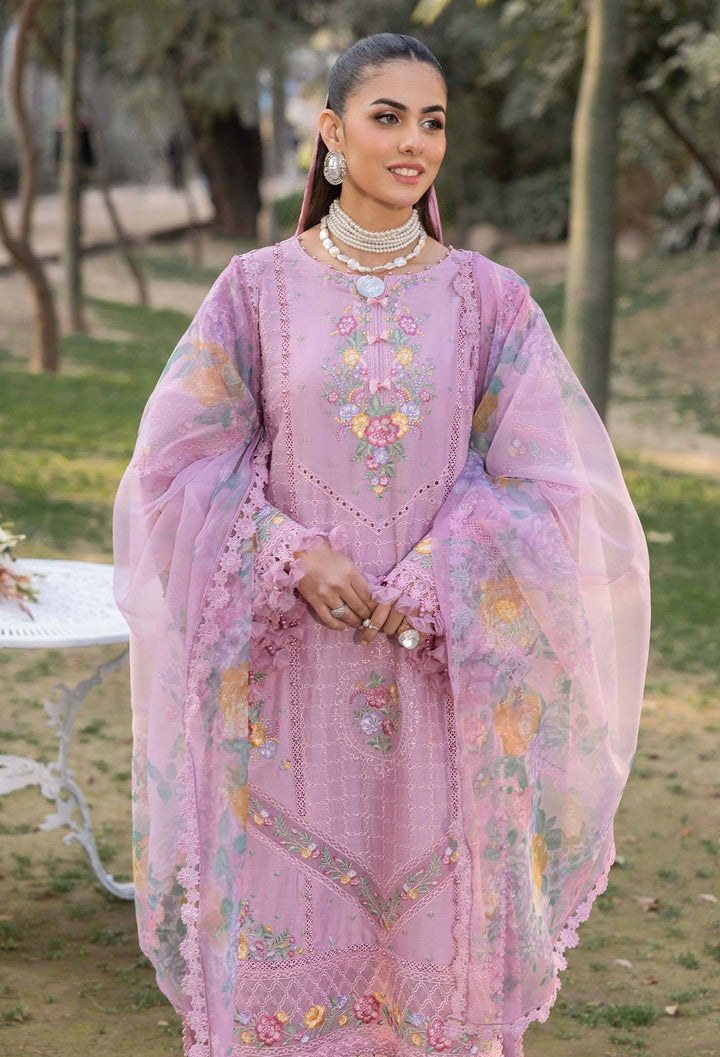 Gull Rukh Lawn