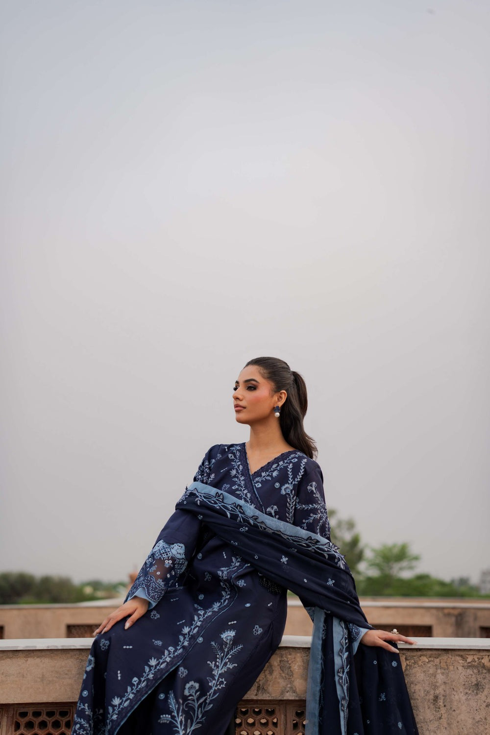 AZL - Lawn