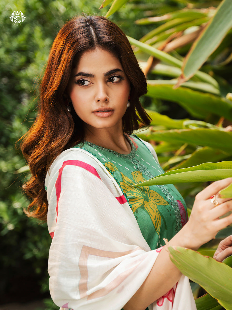 Preimum Gullbano Printed Lawn