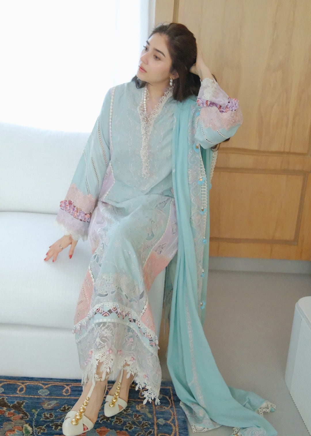 ariya luxury lawn