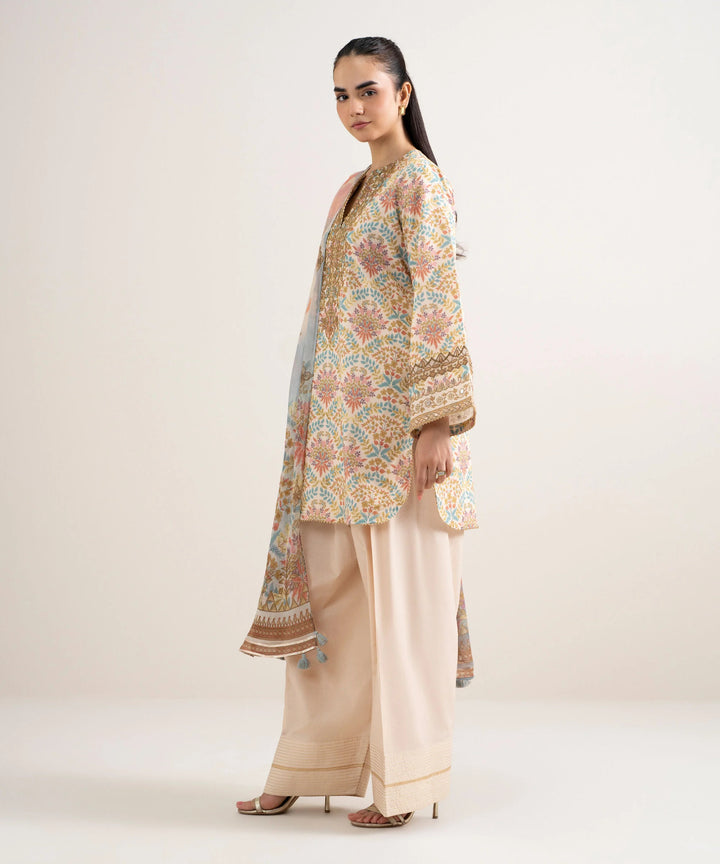 3 Piece - Embroidered Lawn Suit