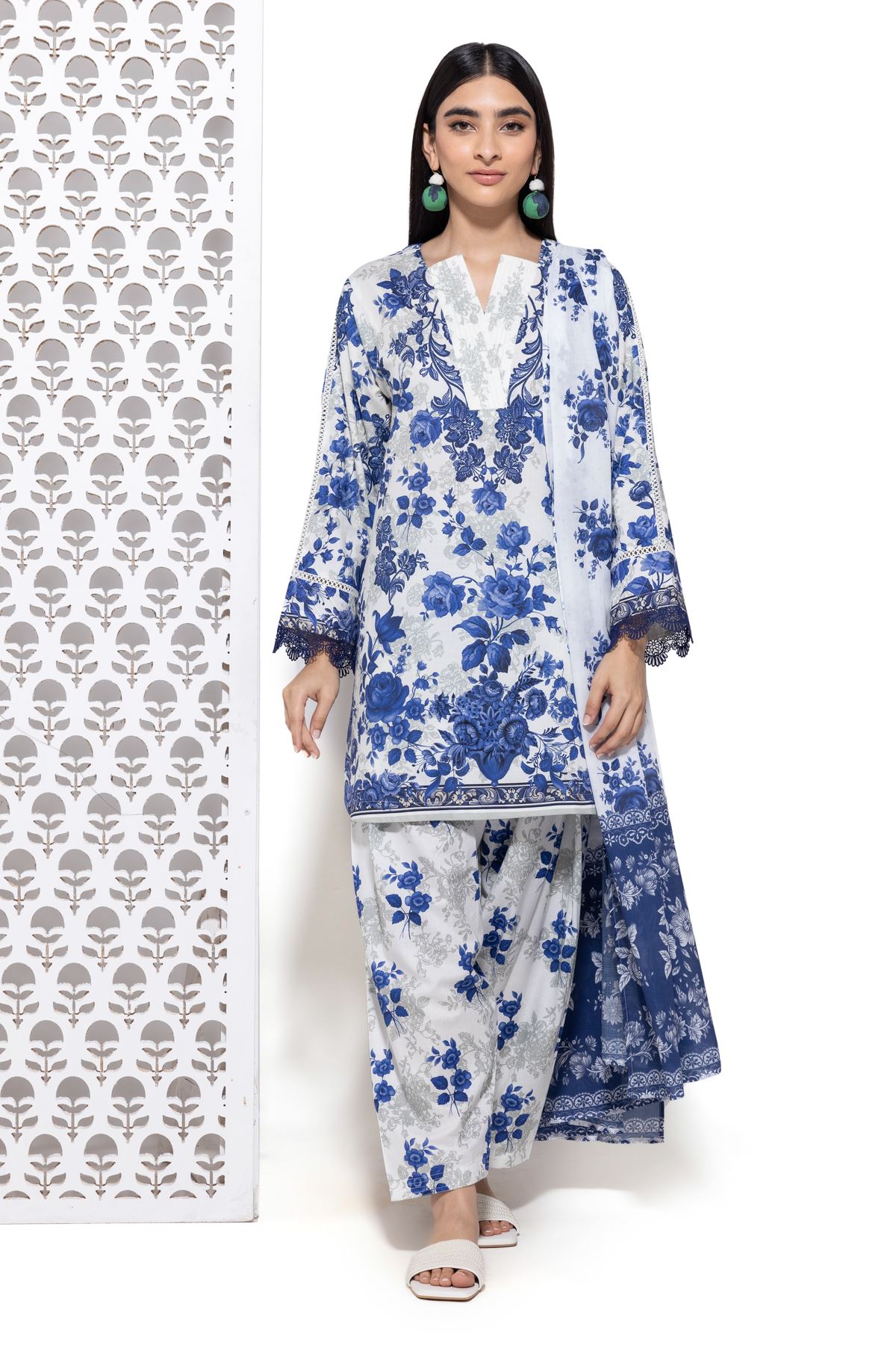 KHAADI COTTON KURTA WITH PANT & DUPATTA