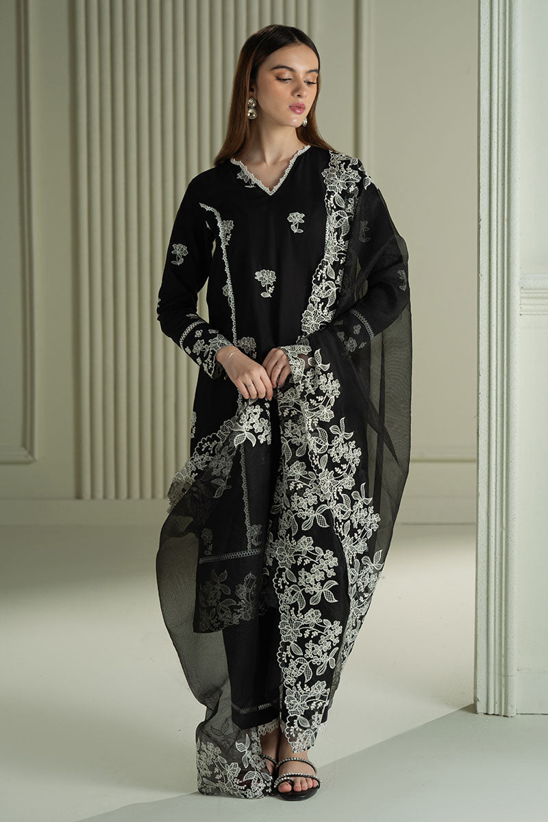 3PC EMBROIDERED LAWN SUIT