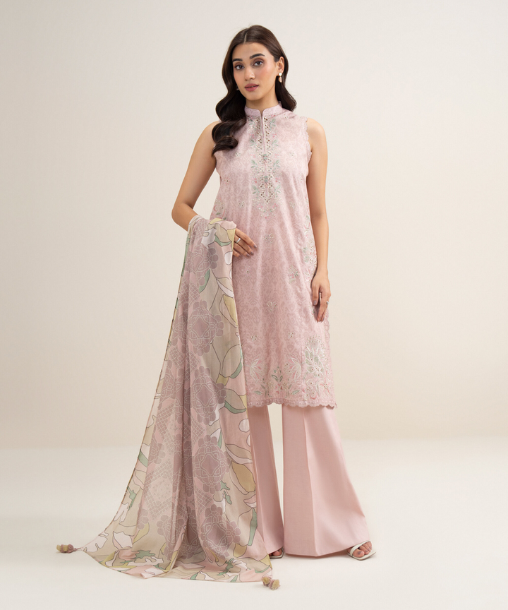 3 Piece - Embroidered Lawn Suit