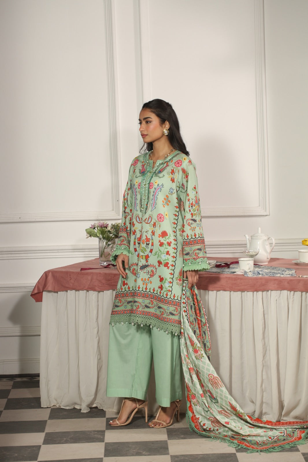 Summer Lawn Collections