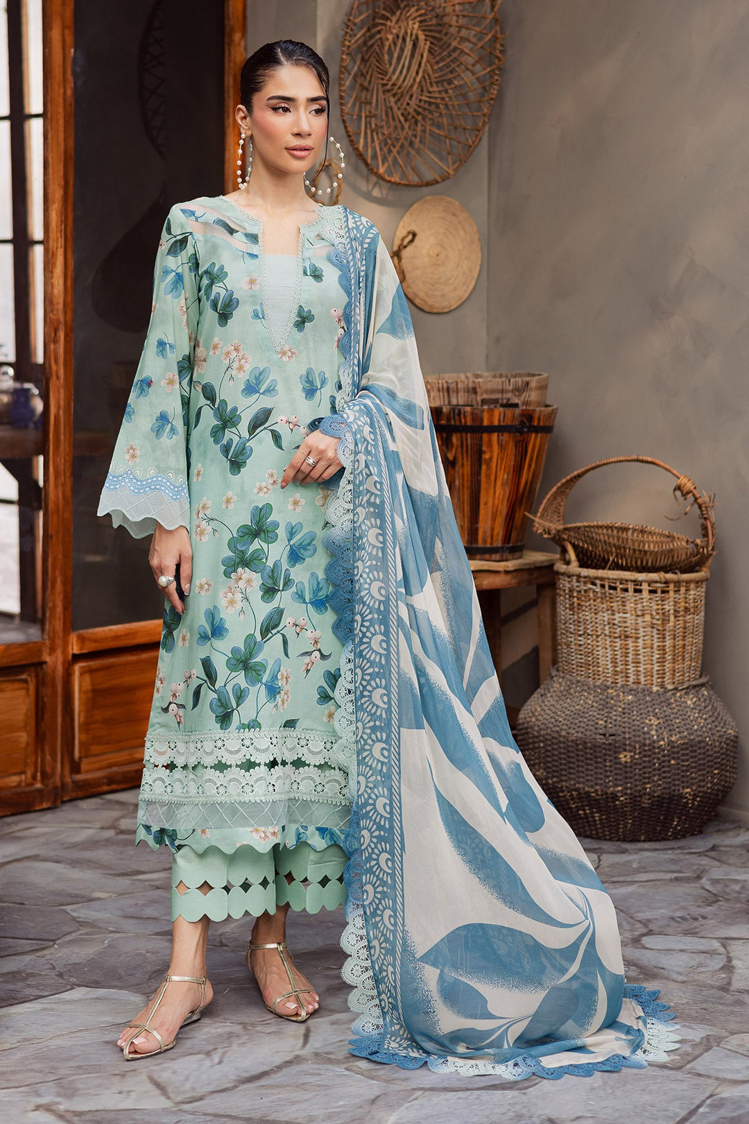 SIGNATURE PRINTS LAWN