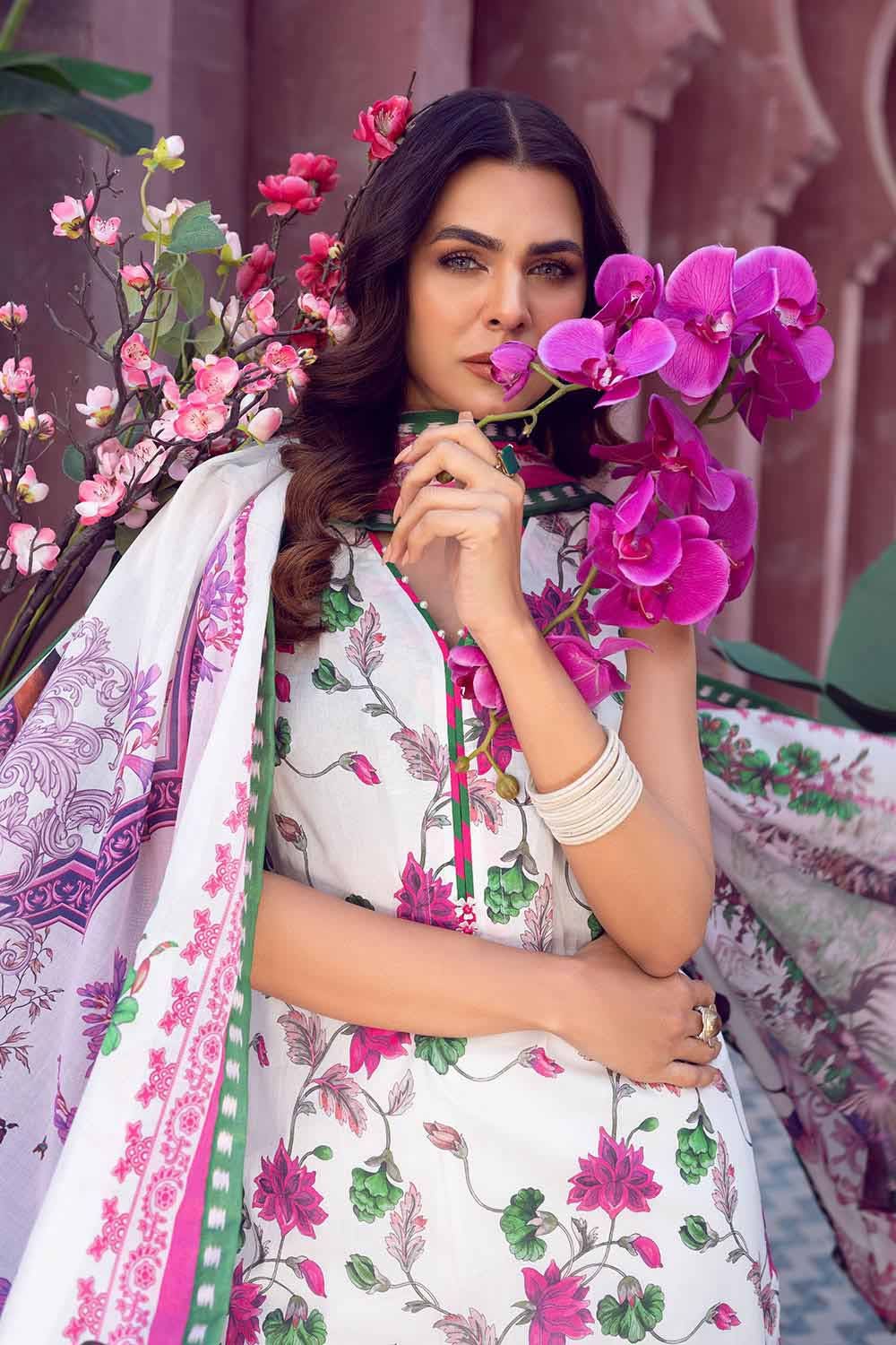 3 Piece Lawn Digital Printed Suit