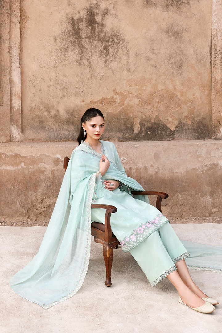 3PC EMBROIDERED LAWN SUIT