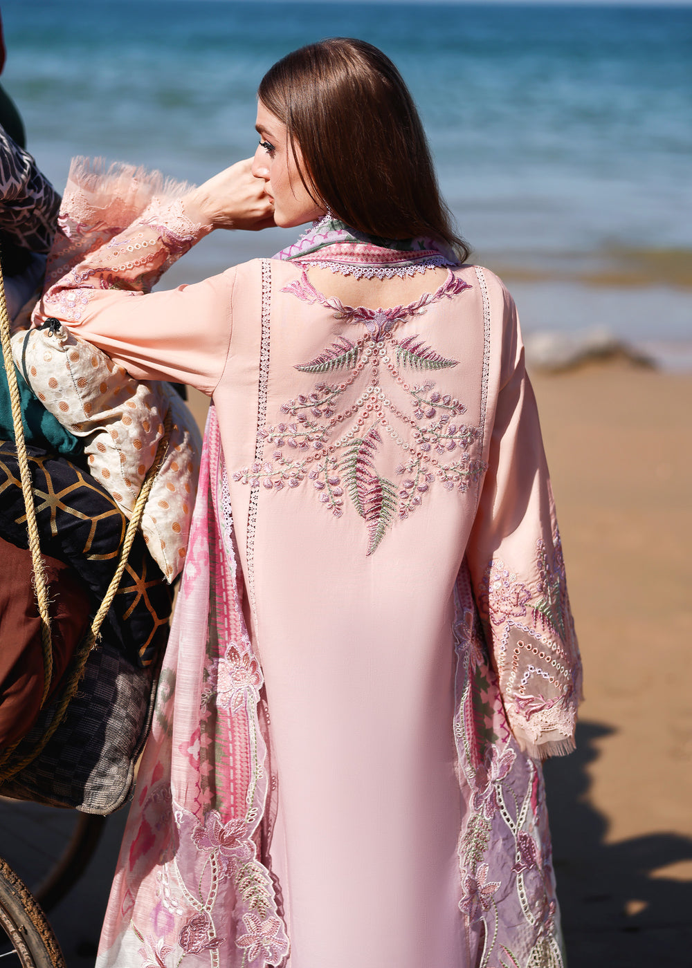 breeze unstitched lawn