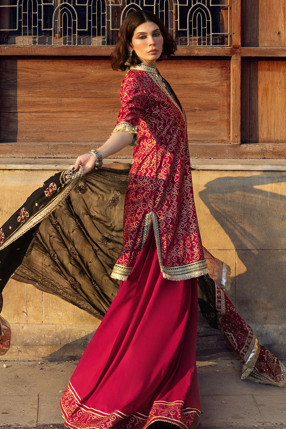 3 Piece Gold Printed Lawn