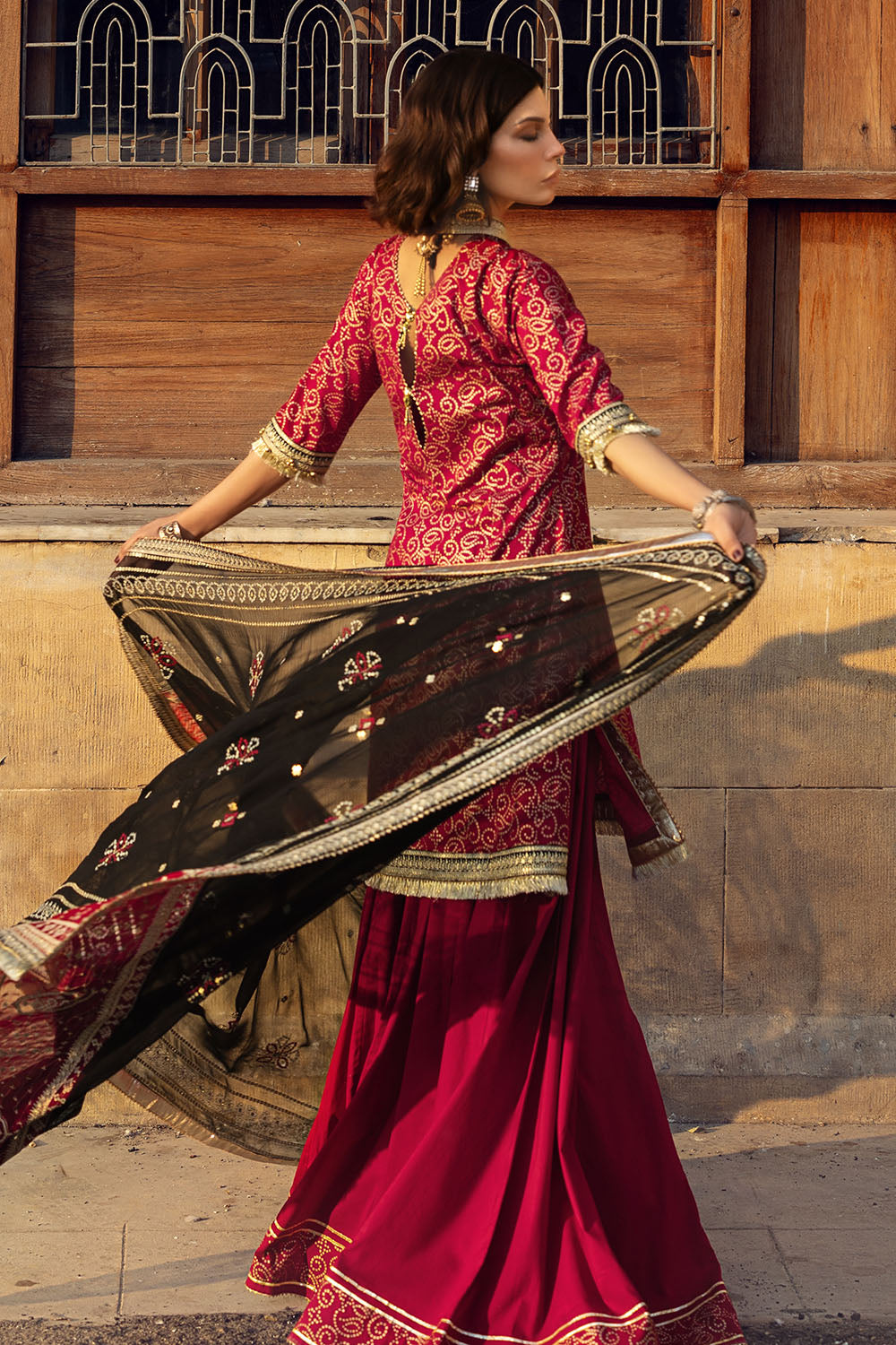 3 Piece Gold Printed Lawn