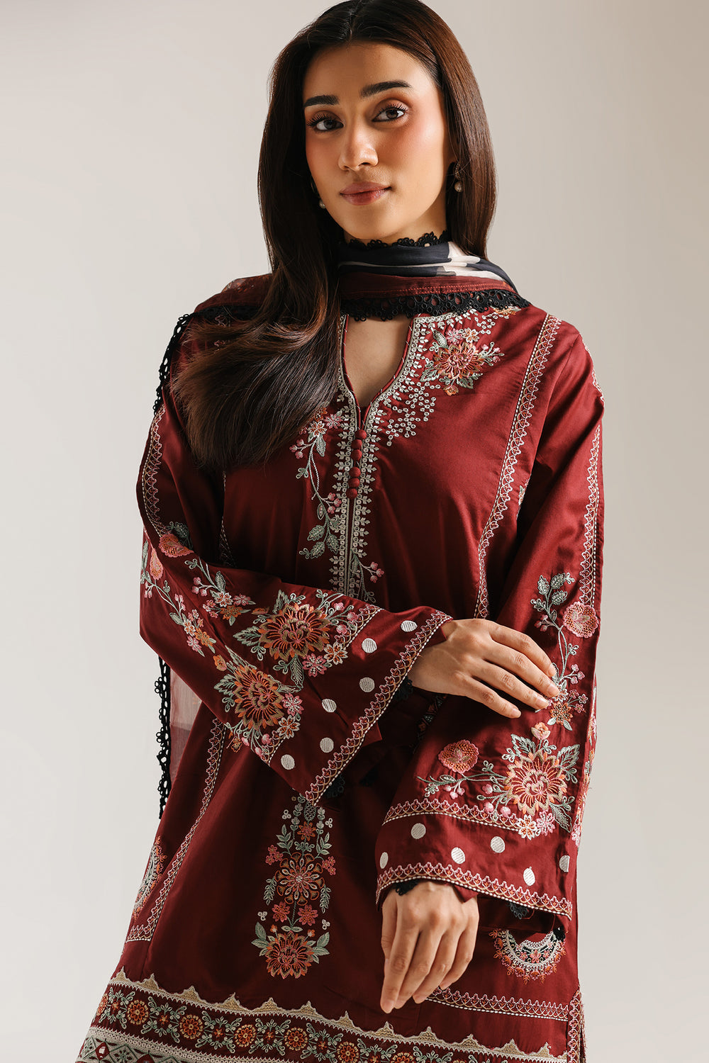 EMBROIDERED SUIT