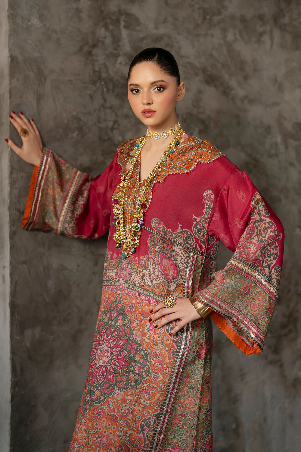 EMBROIDERED KAFTAN