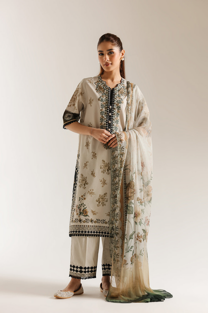 EMBROIDERED SUIT