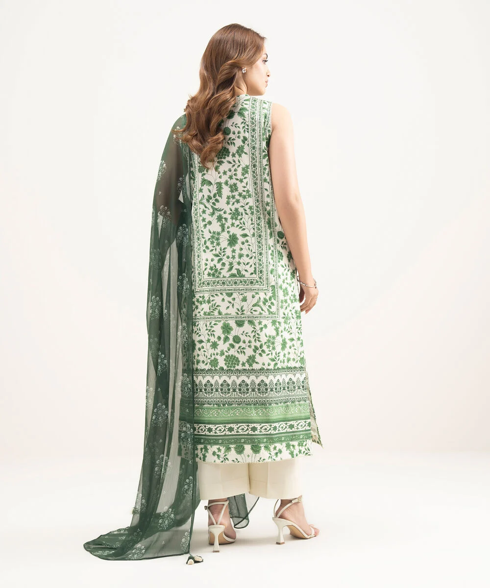 3 Piece - Embroidered Lawn Suit