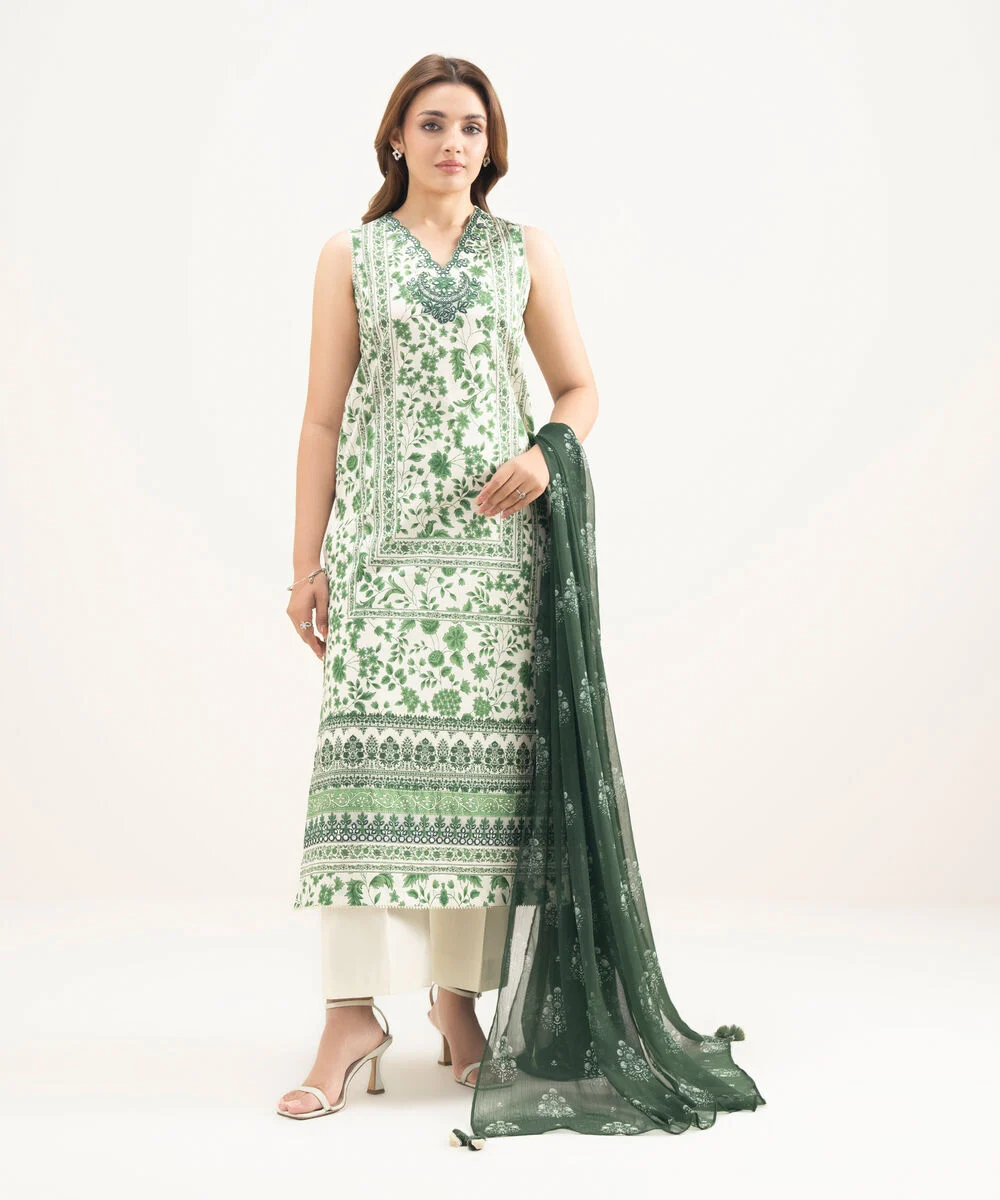 3 Piece - Embroidered Lawn Suit