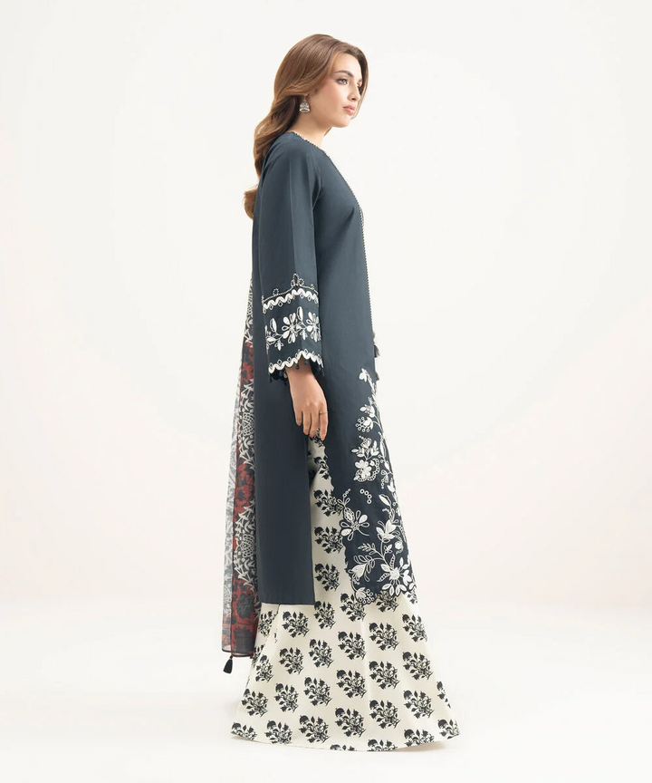 3 Piece - Printed Lawn Suit