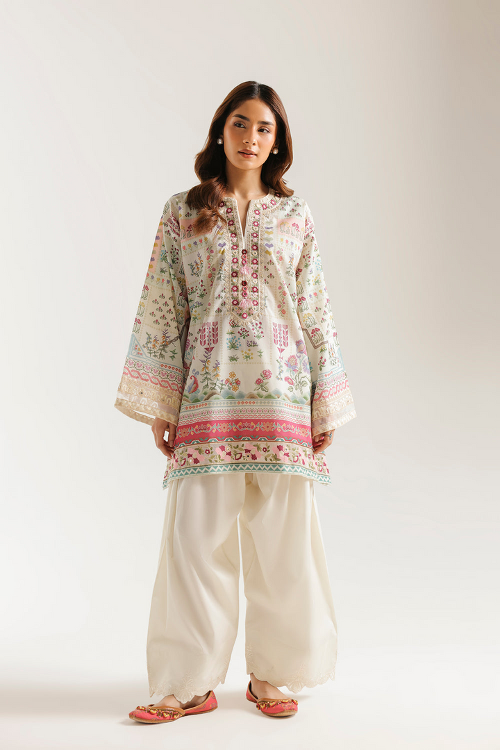 EMBROIDERED SUIT