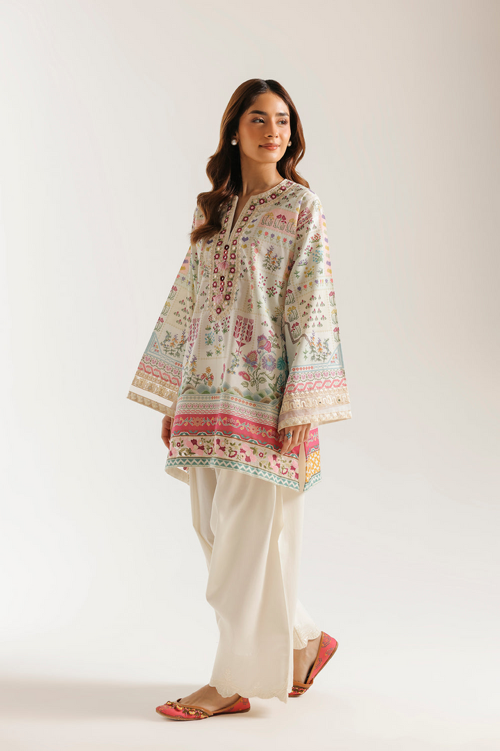 EMBROIDERED SUIT