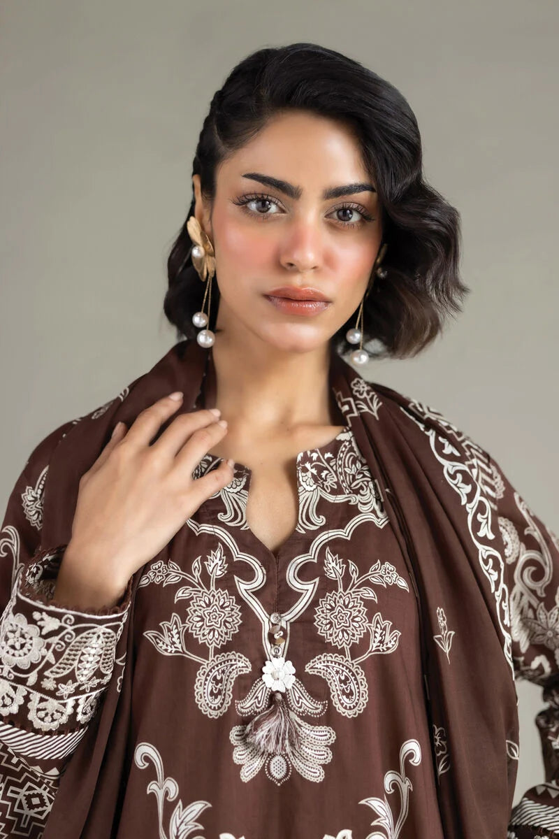 Embroidered Lawn Fabrics 3 Piece