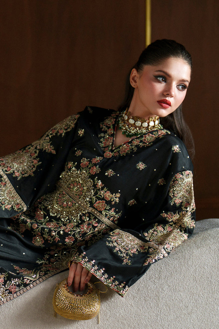 EMBROIDERED SUIT
