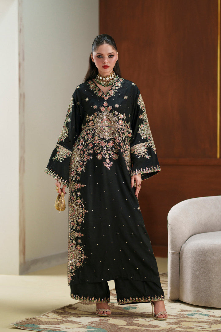 EMBROIDERED SUIT