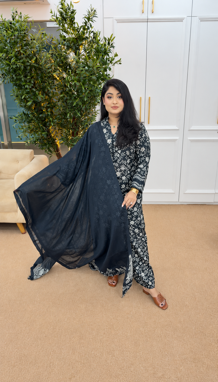 3 Piece - Embroidered Lawn Suit (Pret)