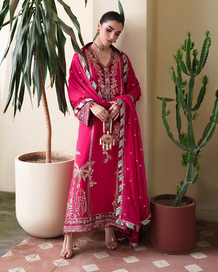 ROHEENAZ MAH-E-NOOR